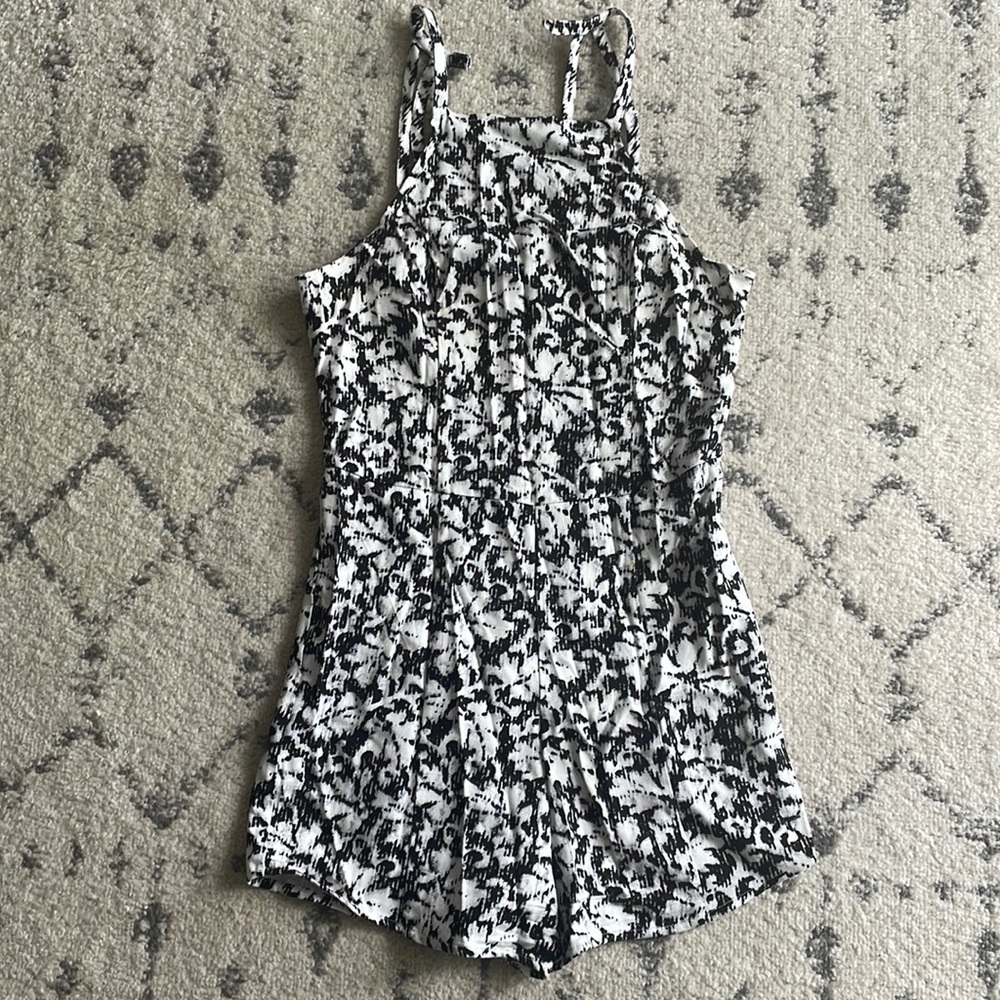 Abercrombie & Fitch romper